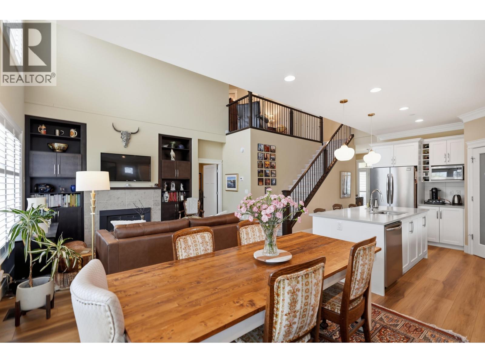 4653 APPLE Lane, Tsawwassen