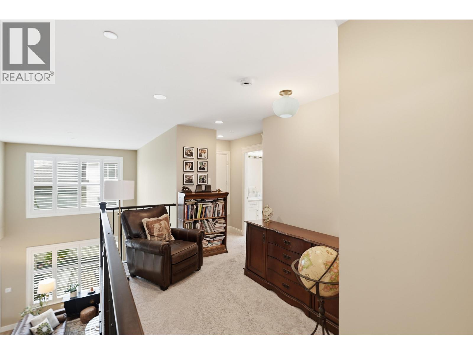 4653 APPLE Lane, Tsawwassen