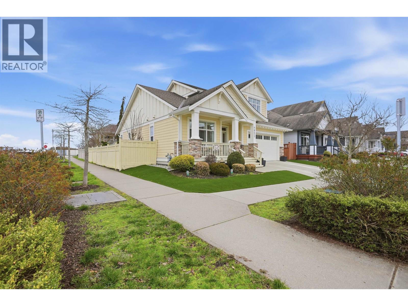 4653 APPLE Lane, Tsawwassen