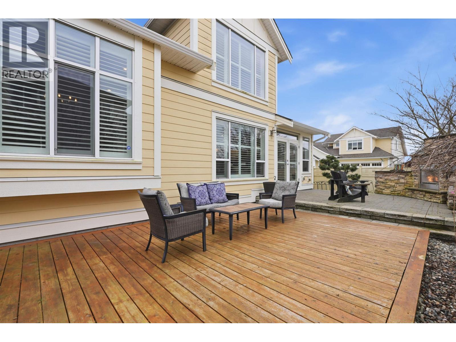 4653 APPLE Lane, Tsawwassen
