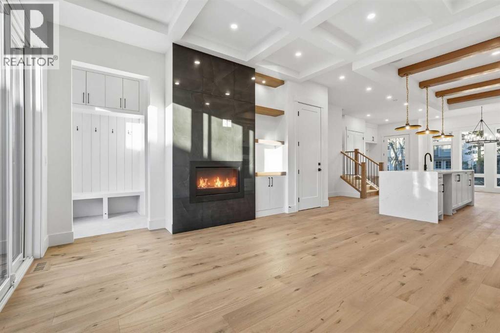 3515 42 Street SW, Calgary, Alberta