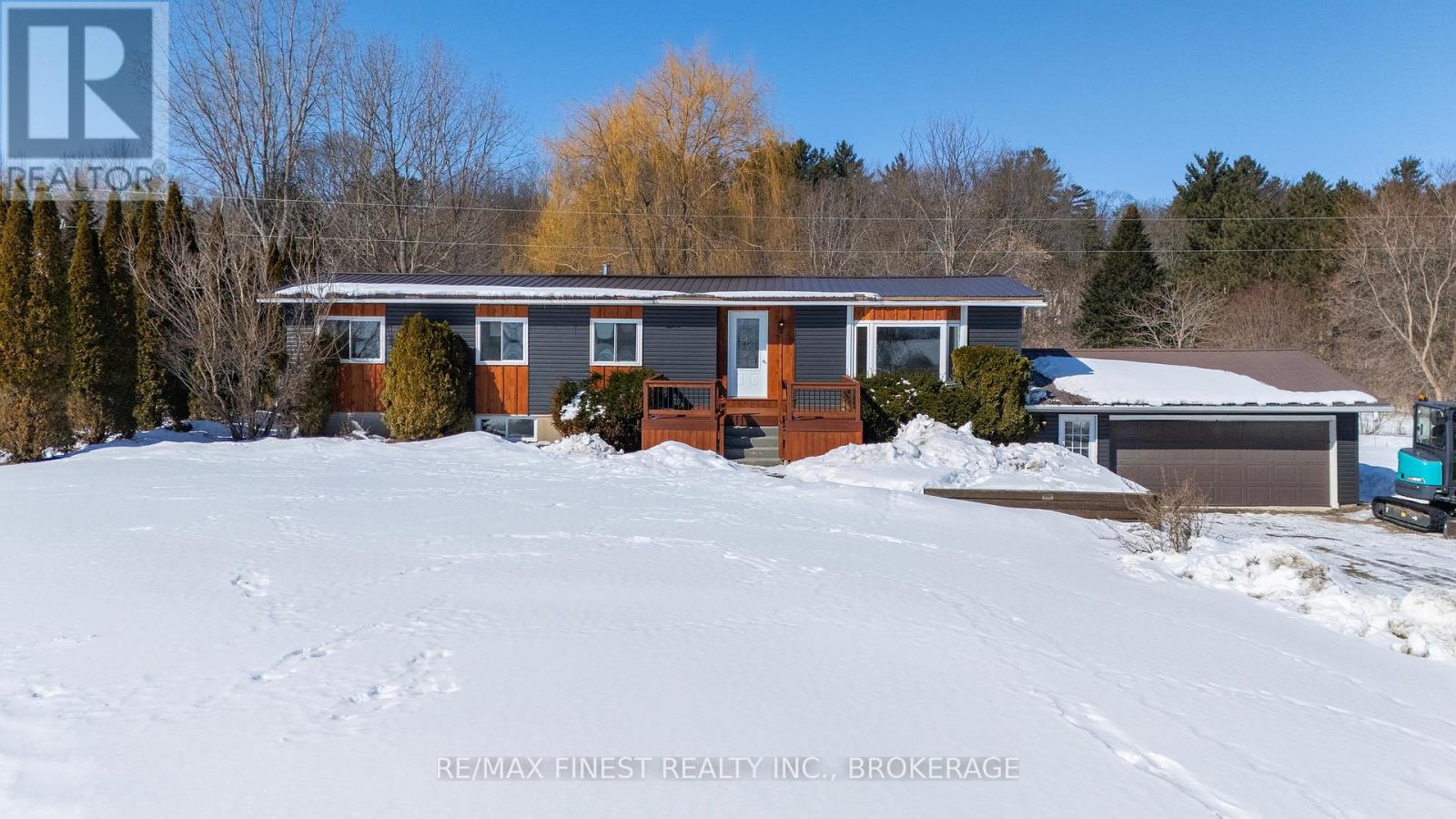 1162 THOUSAND ISLANDS PARKWAY - 1