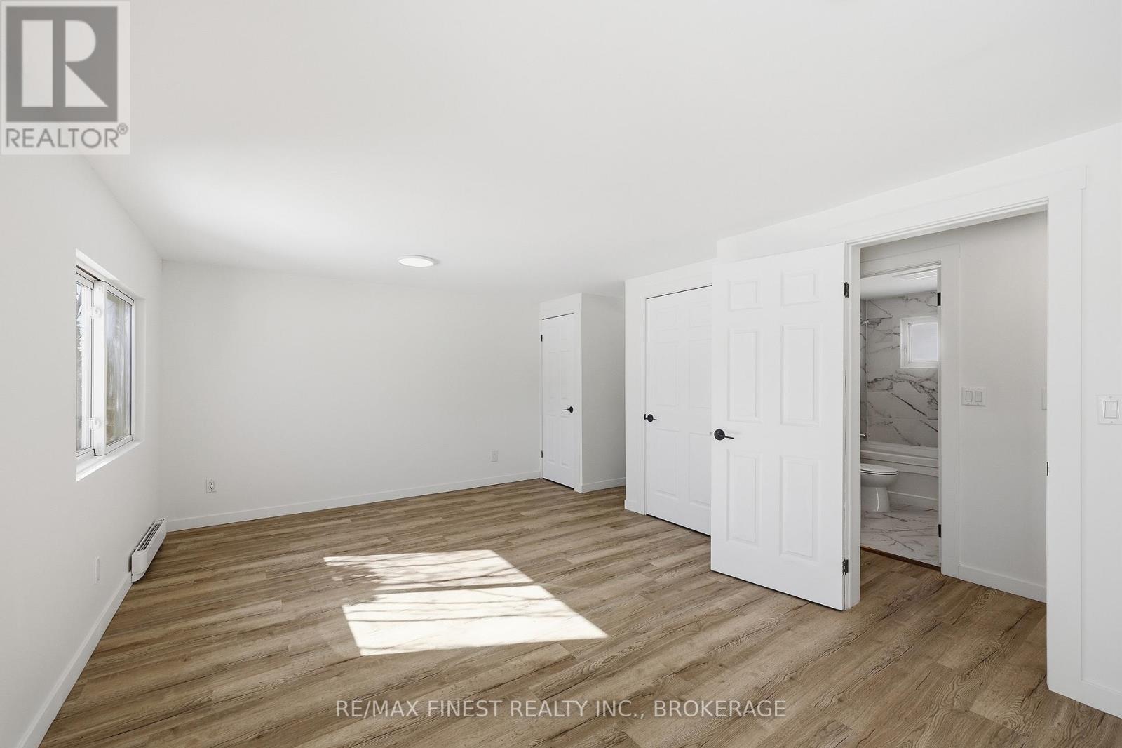 1162 THOUSAND ISLANDS PARKWAY - 25