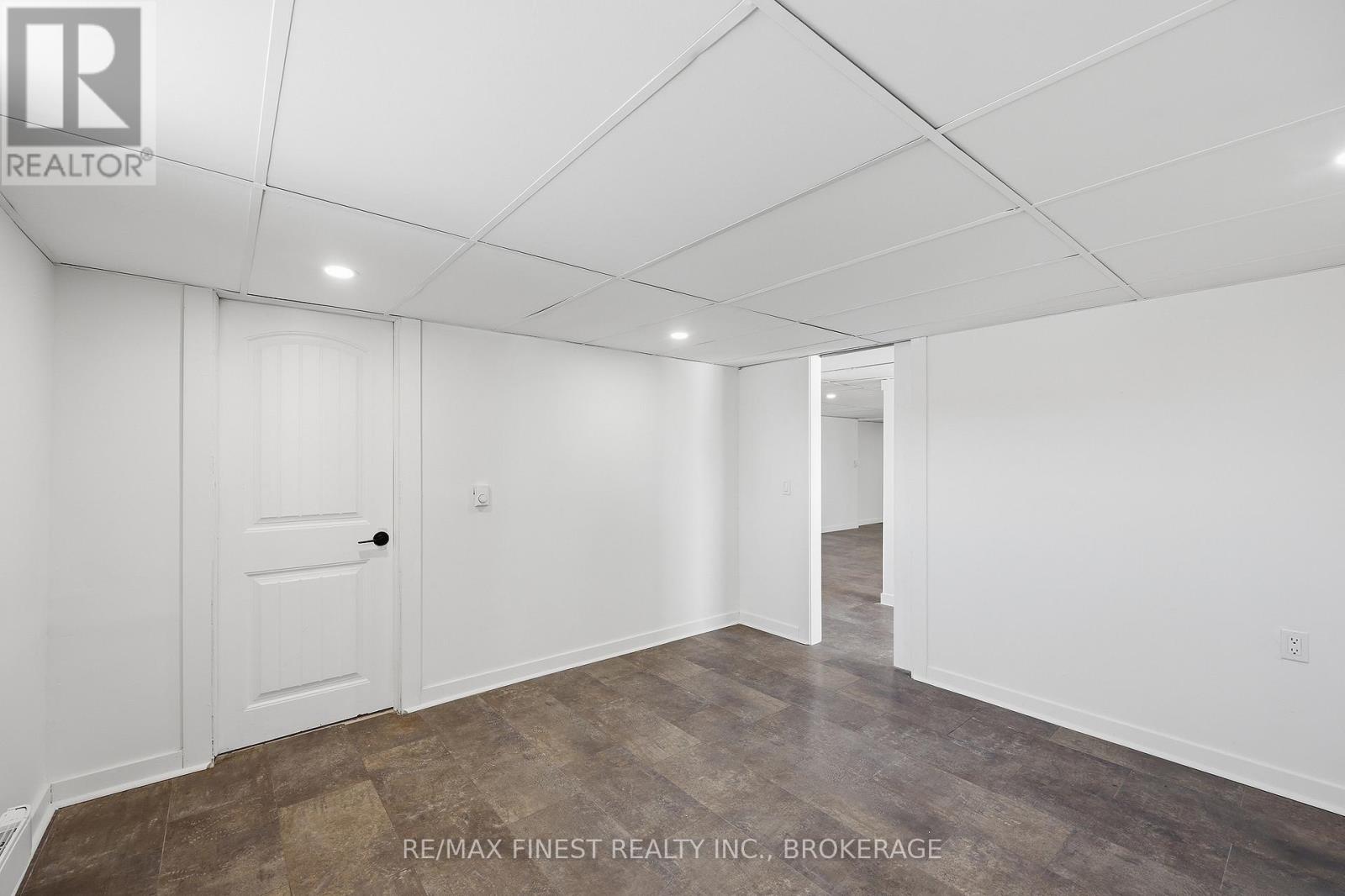 1162 THOUSAND ISLANDS PARKWAY - 38