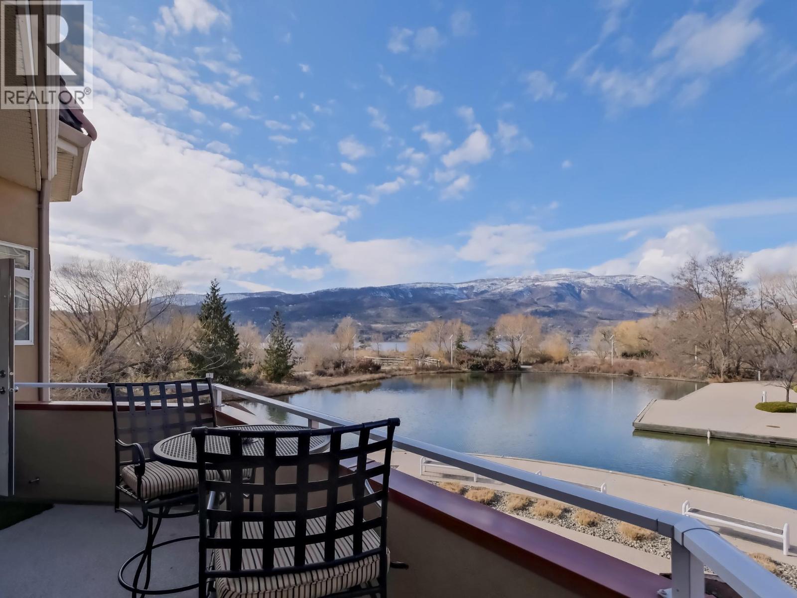 221 1088 Sunset Drive, Kelowna