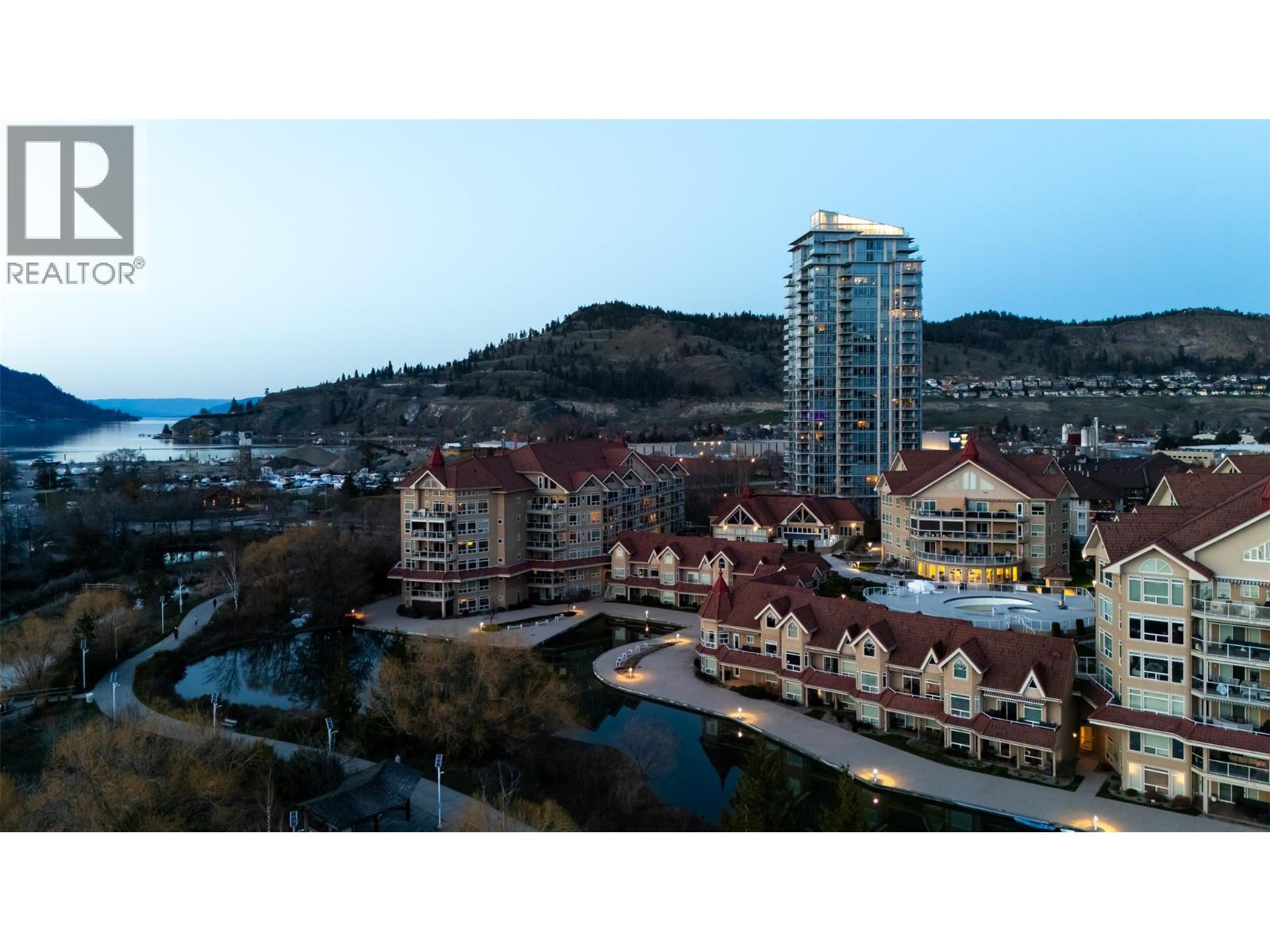 221 1088 Sunset Drive, Kelowna