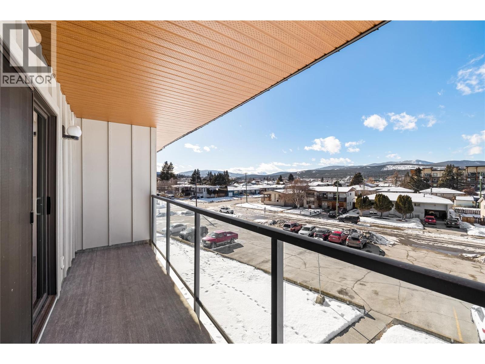 606 18th Avenue N Unit# 404, Cranbrook