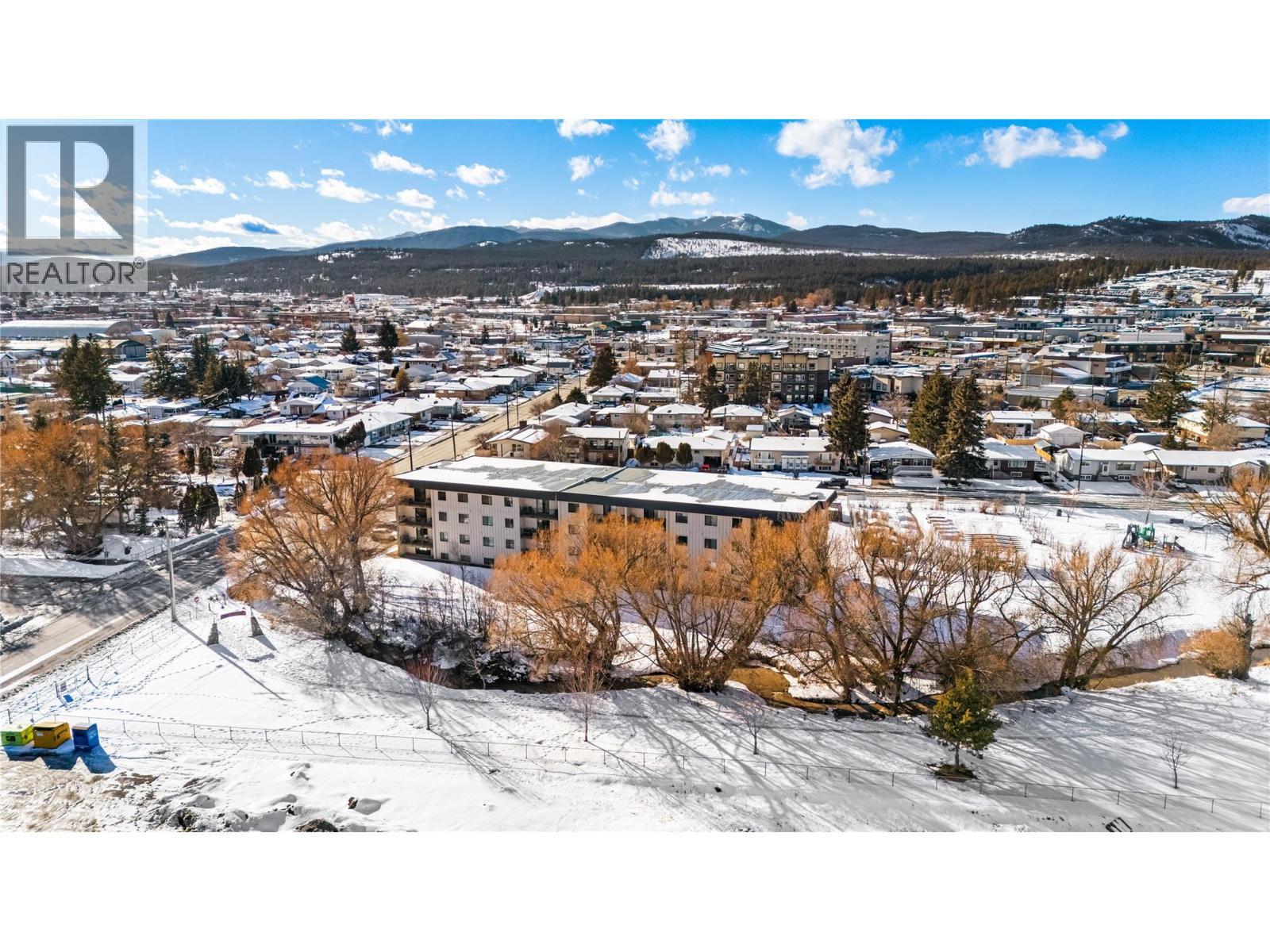 606 18th Avenue N Unit# 404, Cranbrook