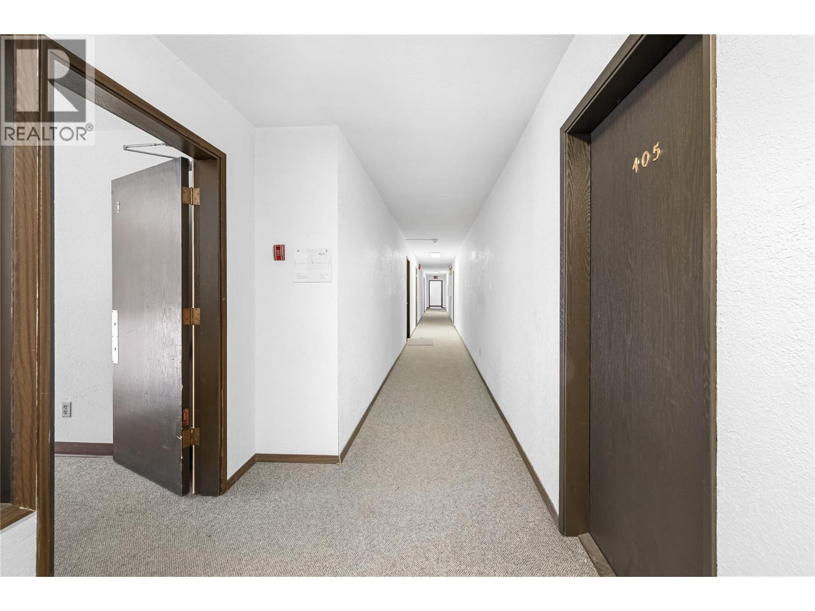 606 18th Avenue N Unit# 404, Cranbrook