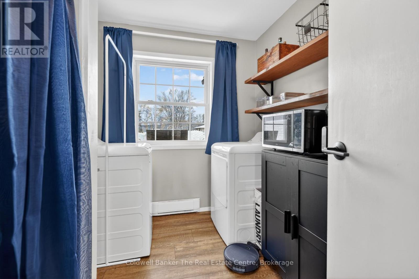 44 ANSON STREET - 23