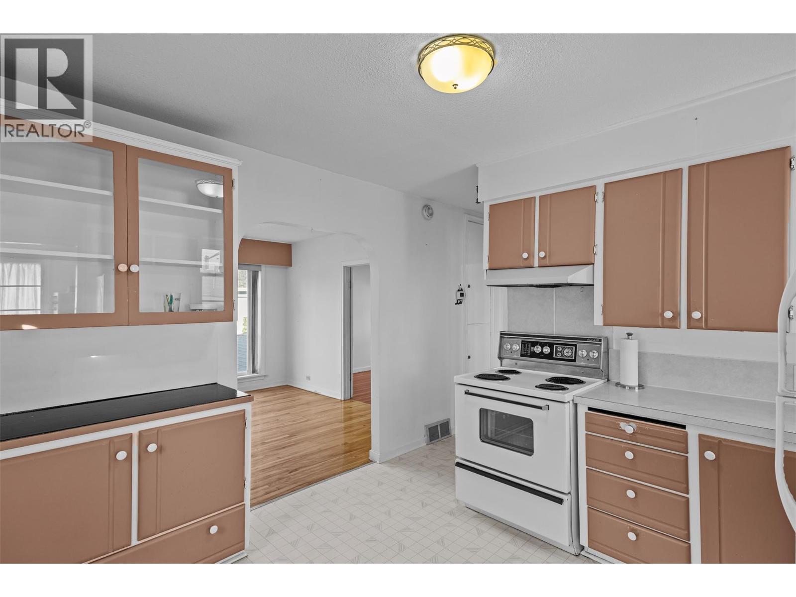 1335 Columbia Street, Kamloops