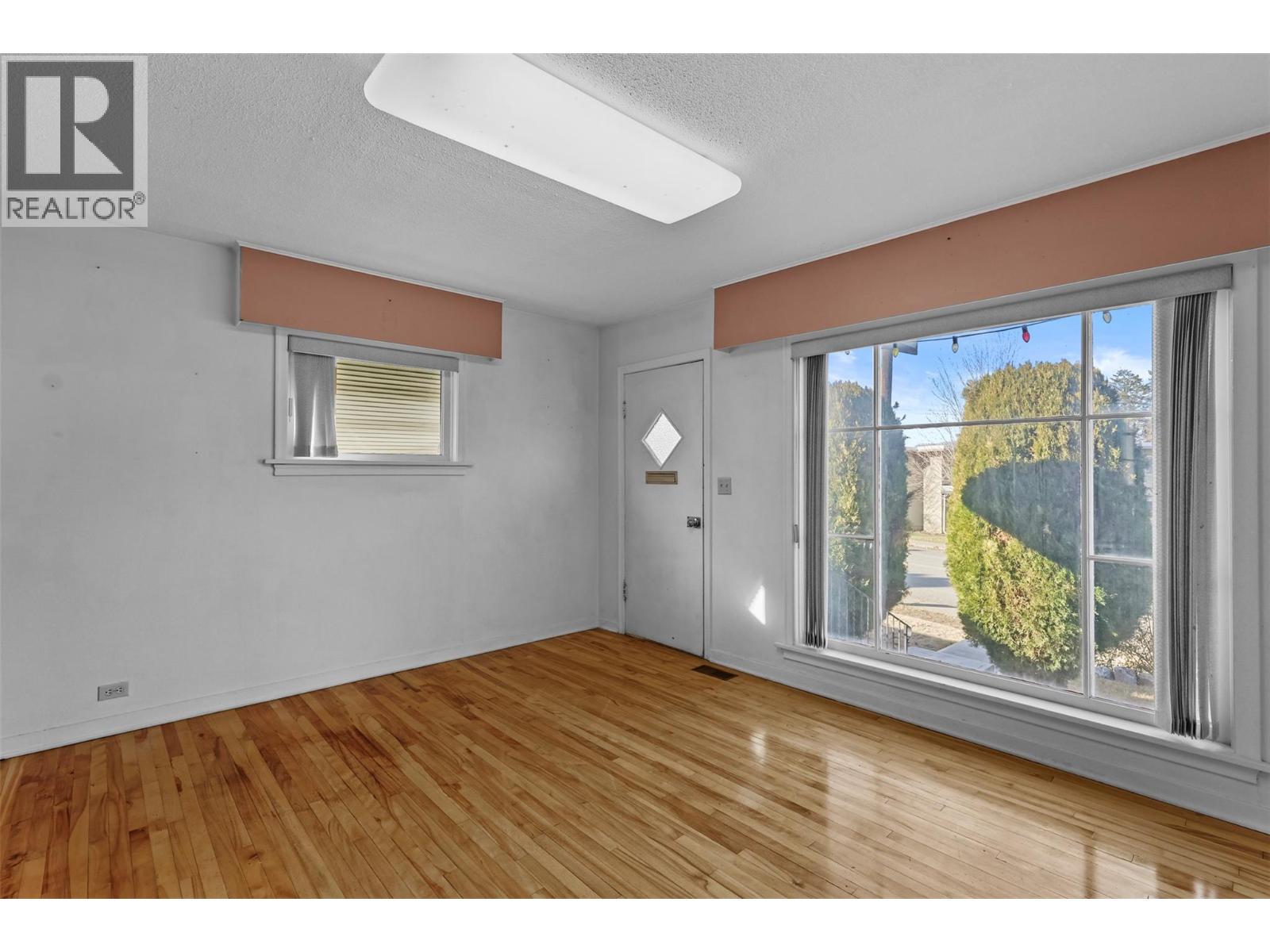 1335 Columbia Street, Kamloops