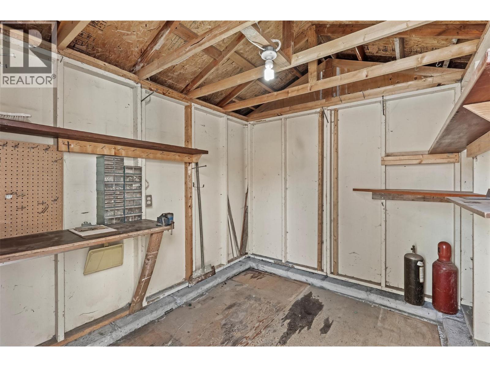 1335 Columbia Street, Kamloops