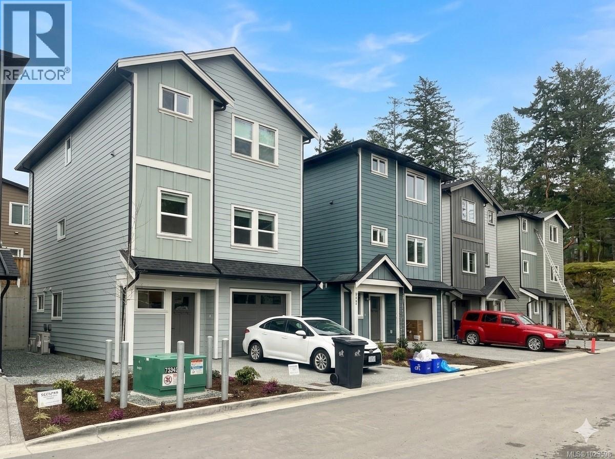  920 Rosefinch Place, Langford