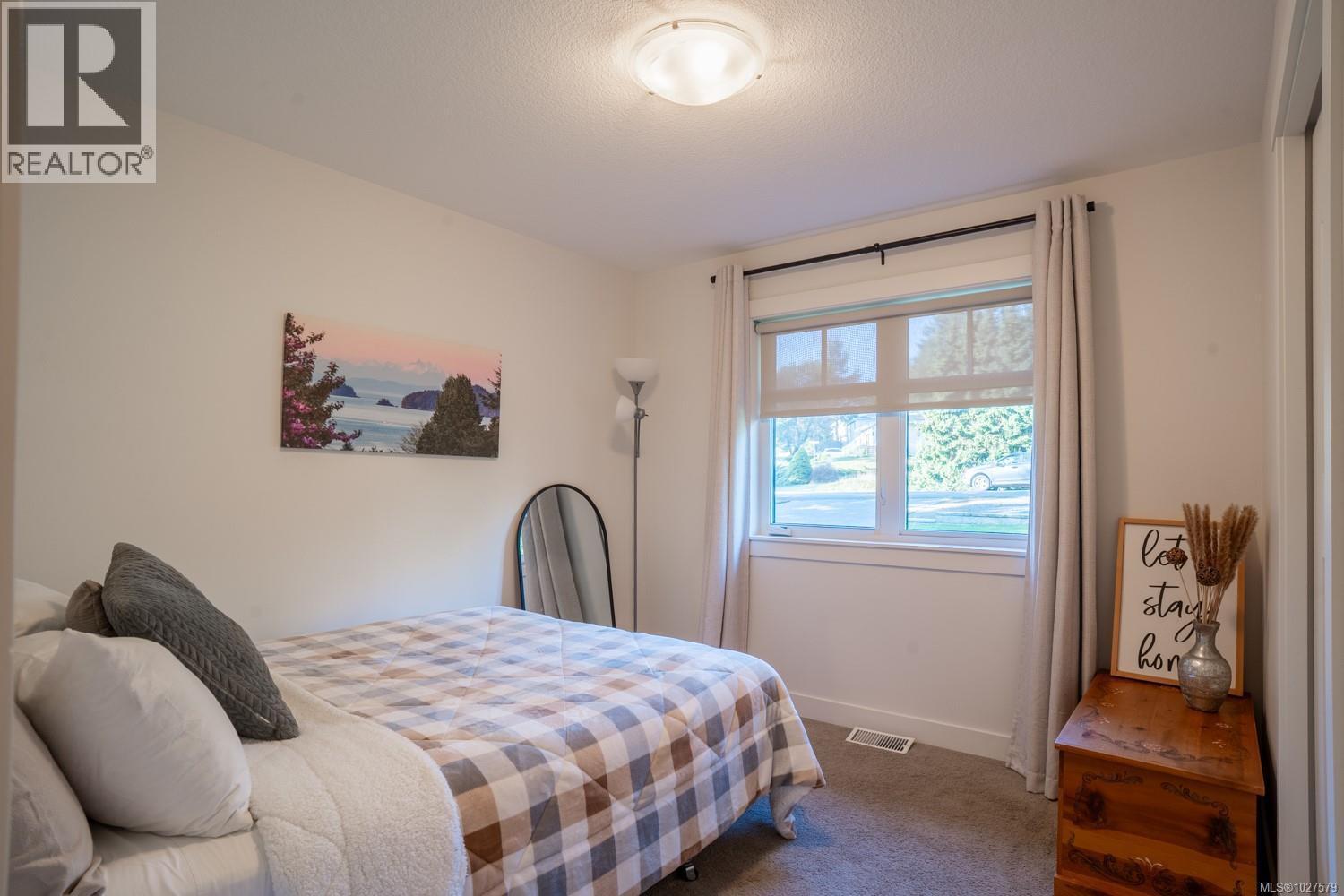3238 Adby Rd, Nanaimo