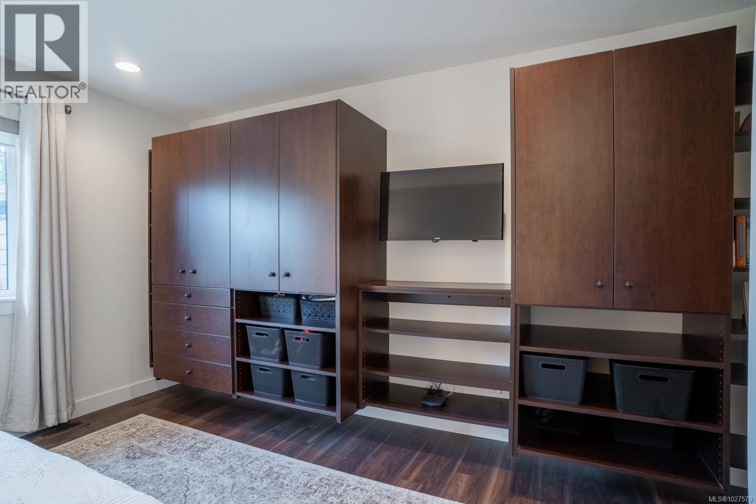 3238 Adby Rd, Nanaimo