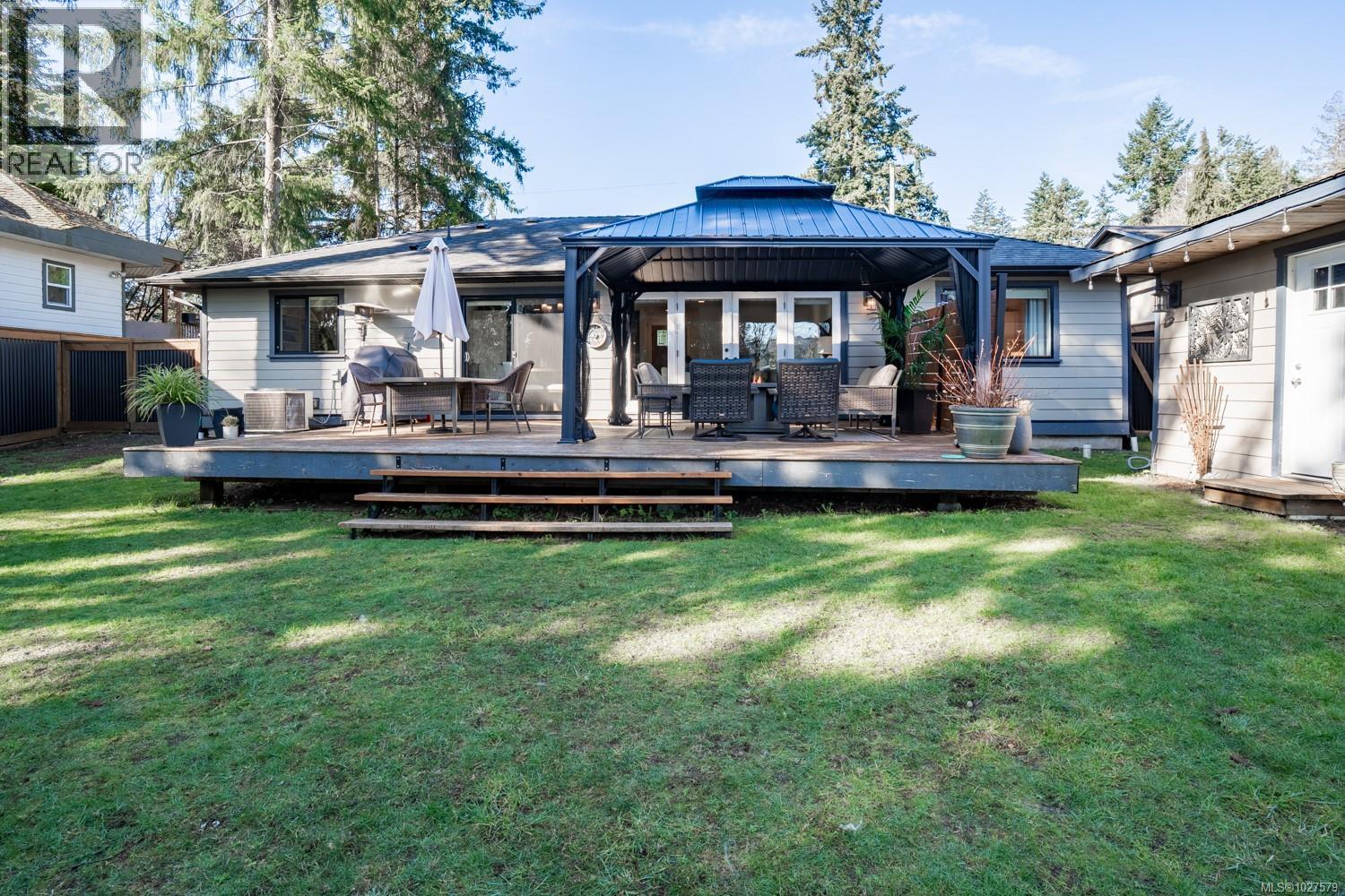 3238 Adby Rd, Nanaimo