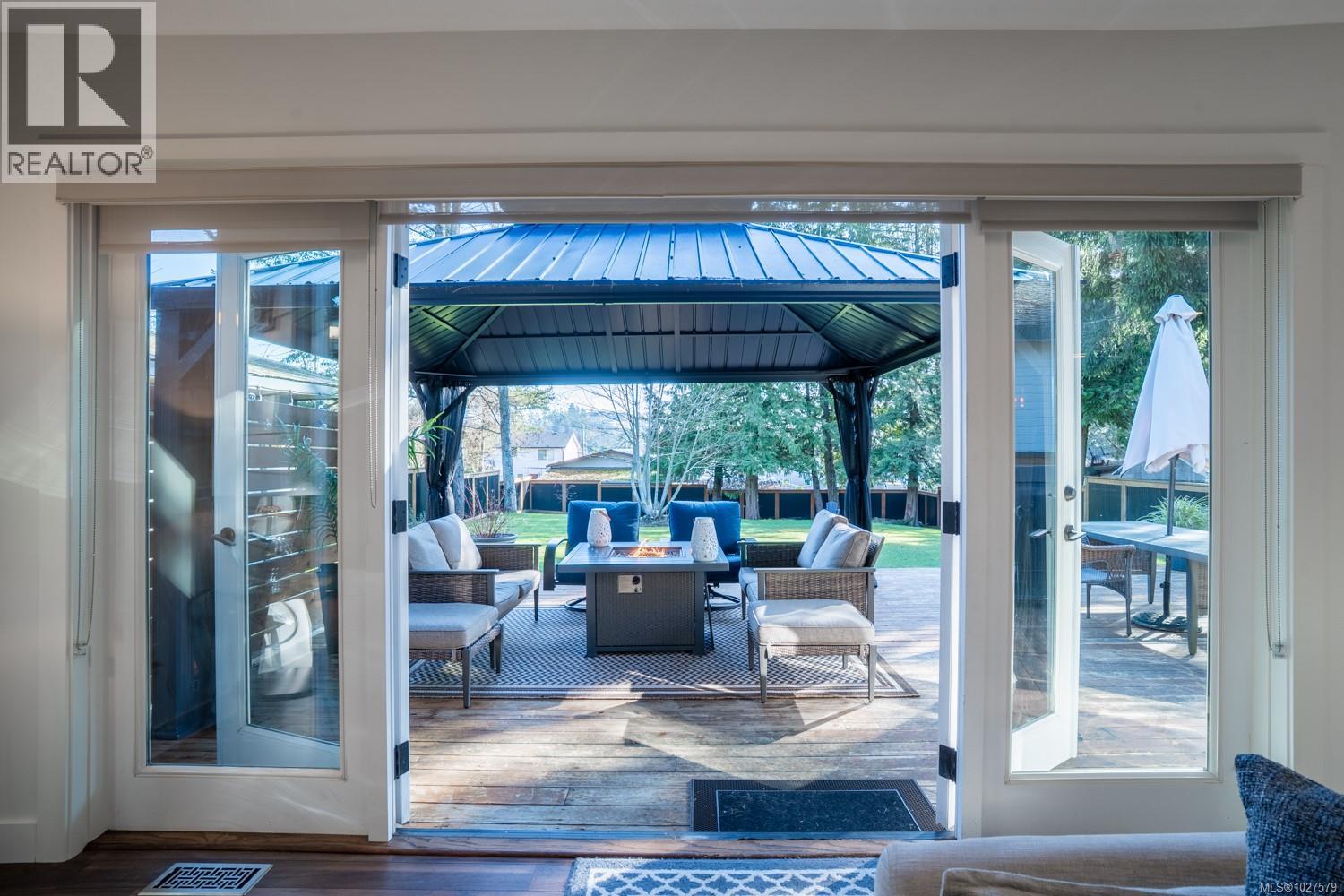 3238 Adby Rd, Nanaimo