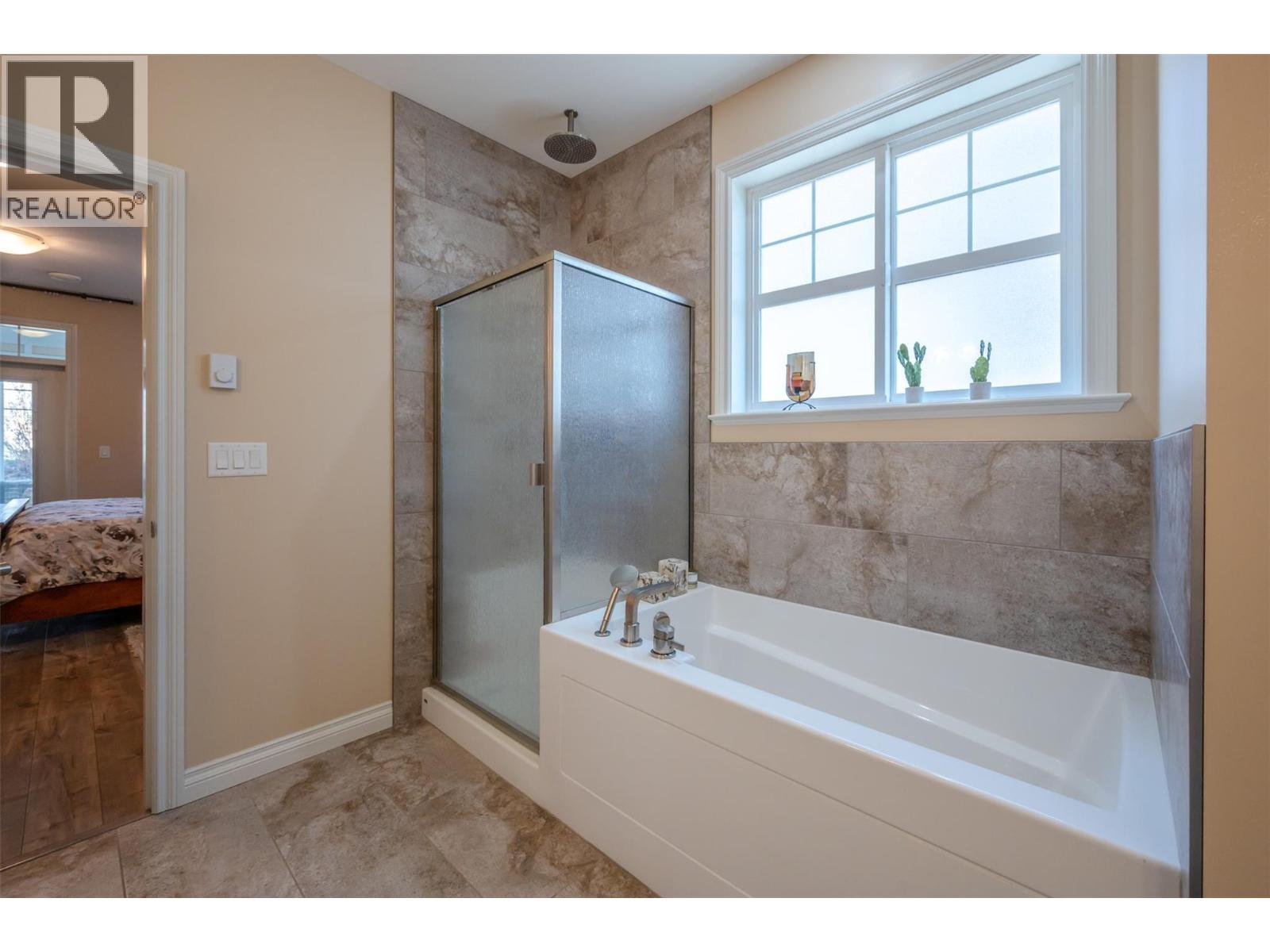 2450 RADIO TOWER Road Unit# 116, Oliver