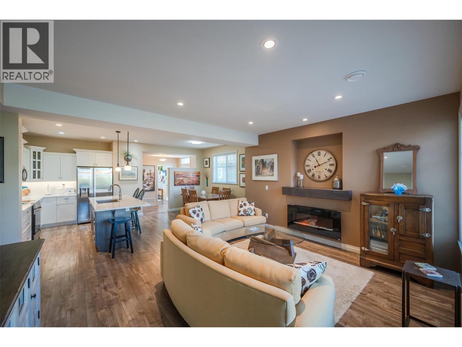 2450 RADIO TOWER Road Unit# 116, Oliver