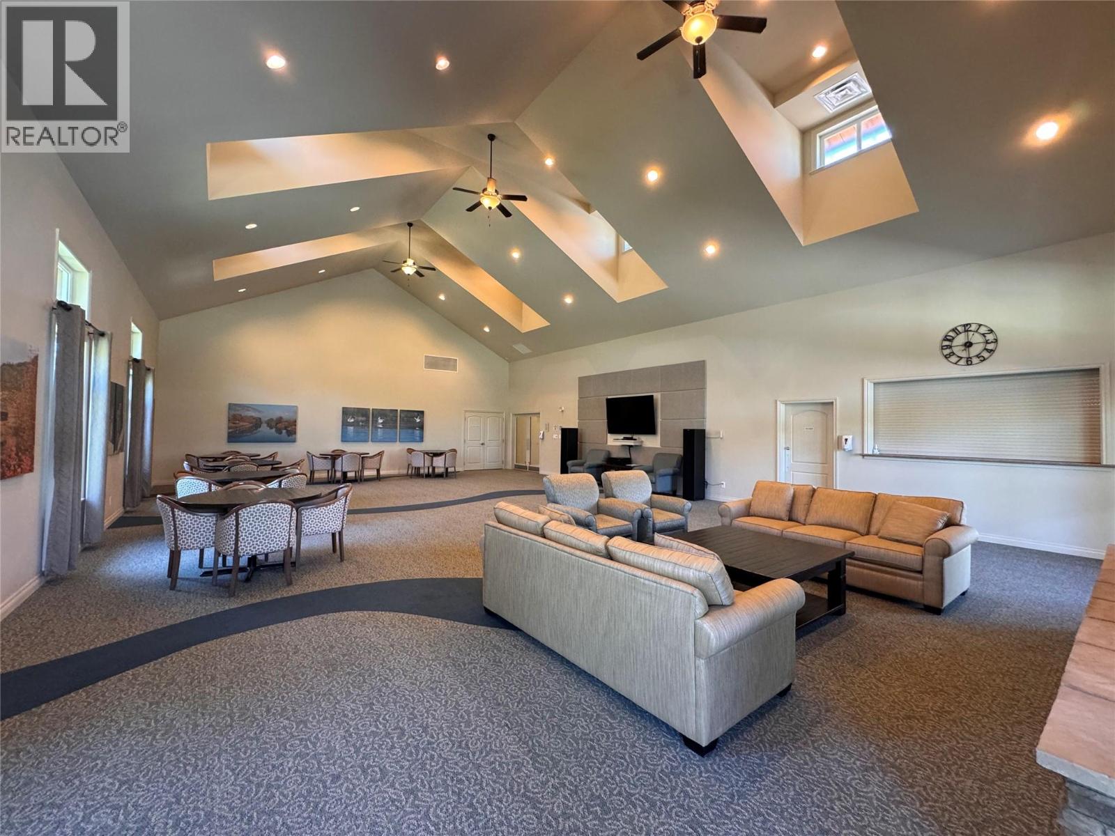 2450 RADIO TOWER Road Unit# 116, Oliver