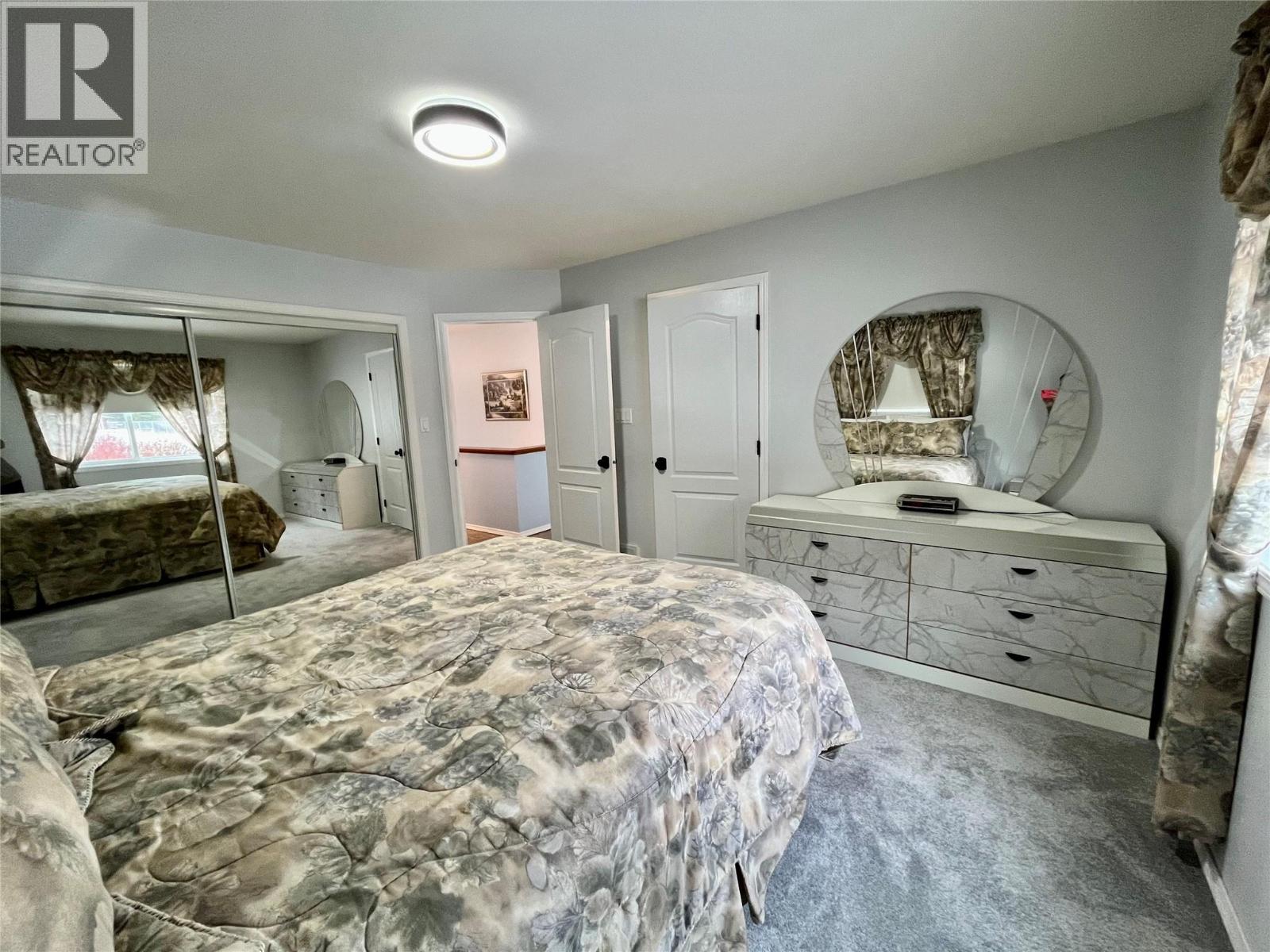 213 Burton School Road, Burton