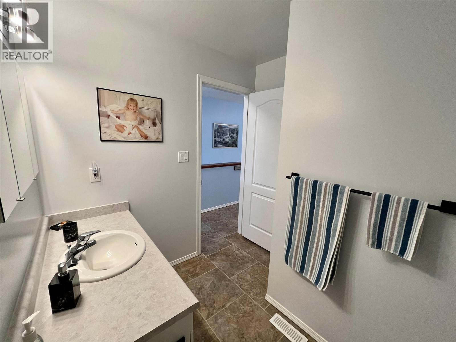 213 Burton School Road, Burton