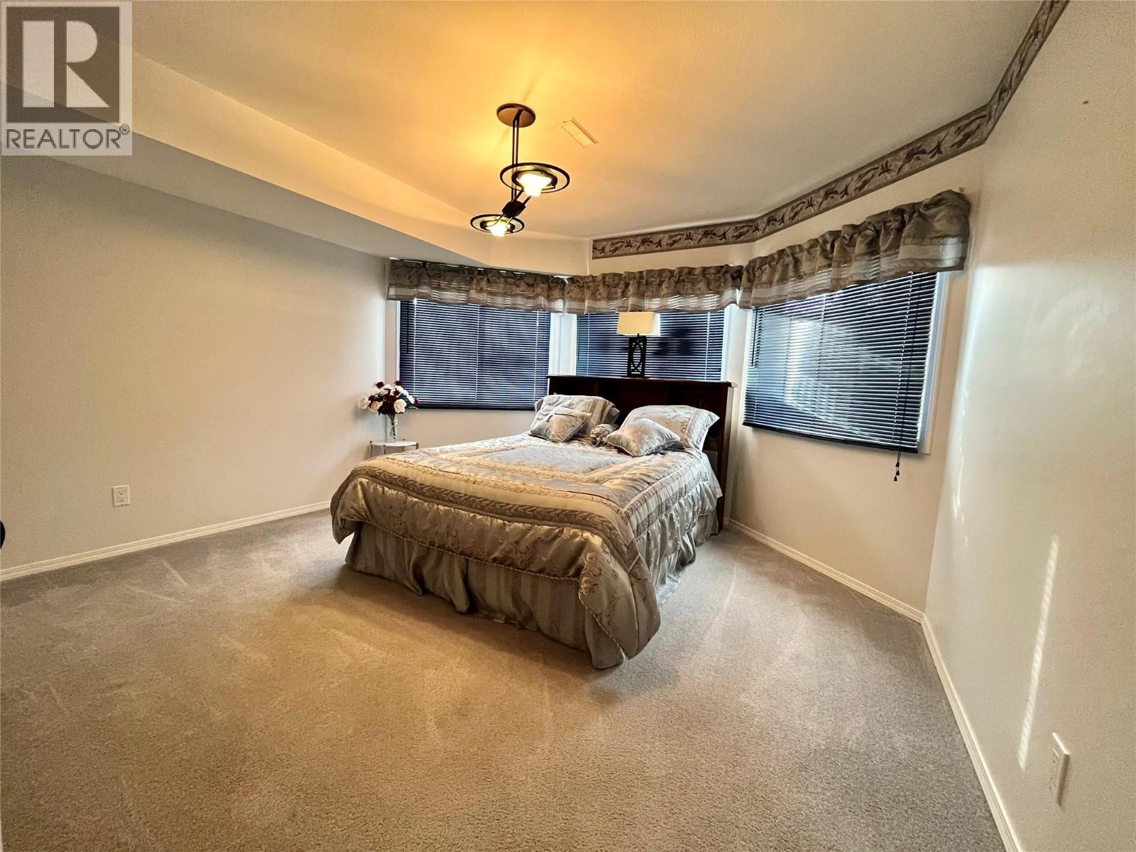 213 Burton School Road, Burton