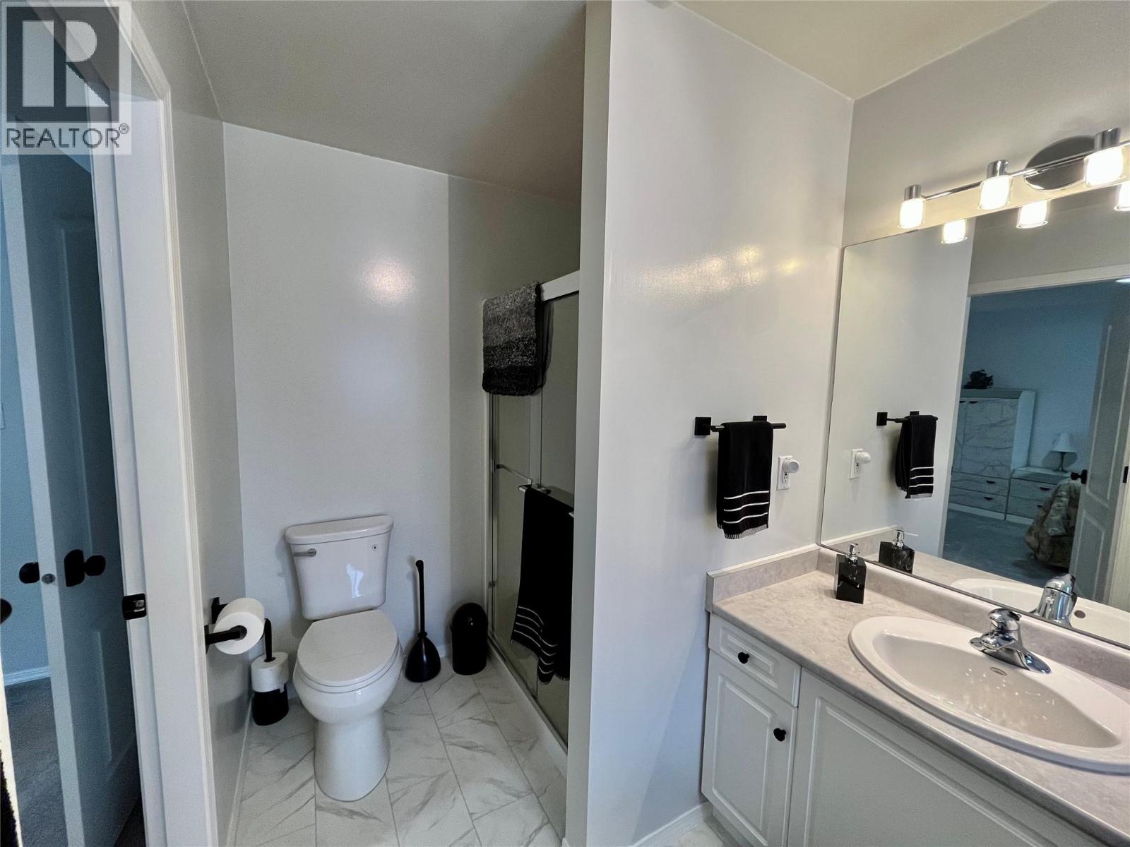 213 Burton School Road, Burton