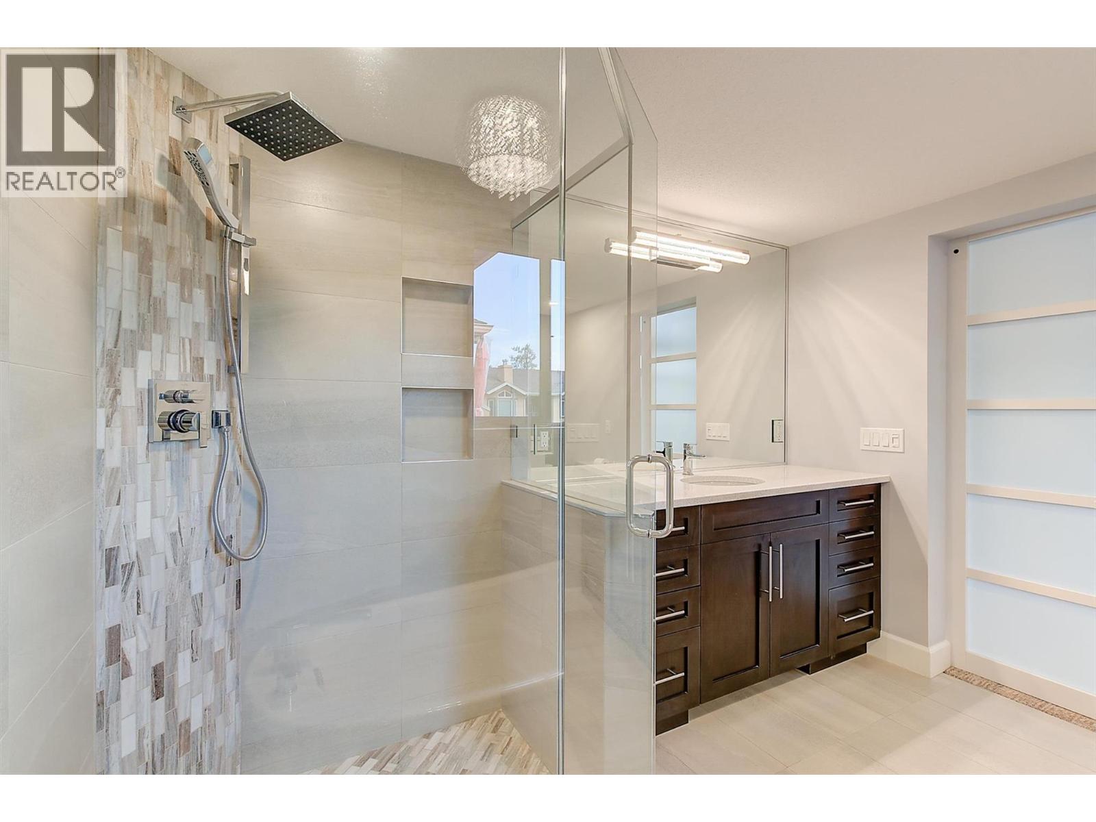 3996 Beach Avenue Unit# 314, Peachland