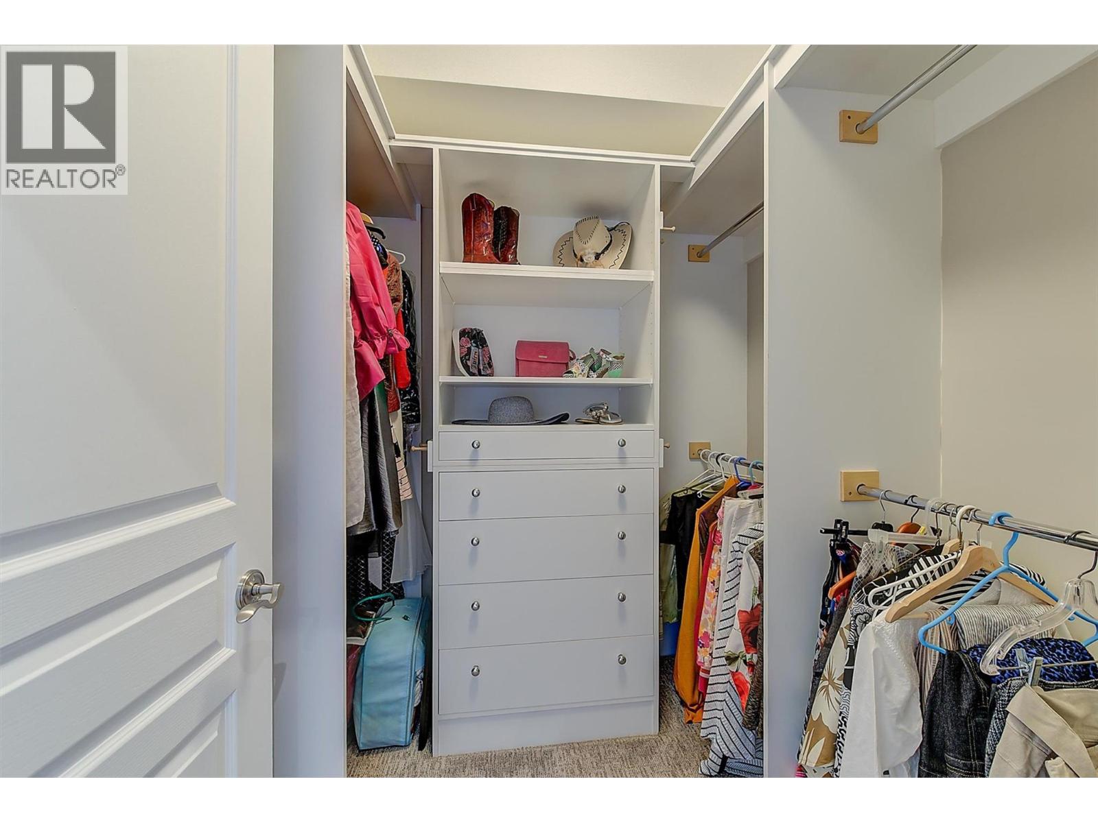 #314 3996 Beach Avenue - 16