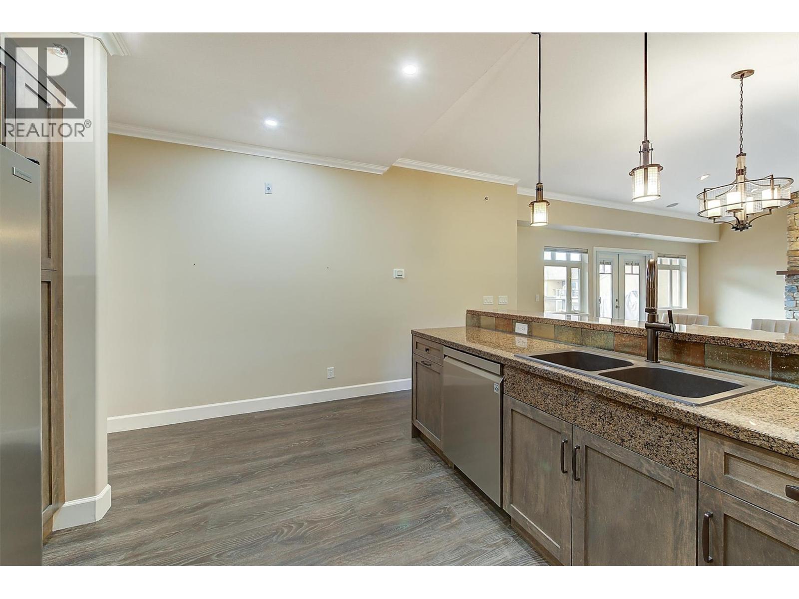 3996 Beach Avenue Unit# 314, Peachland