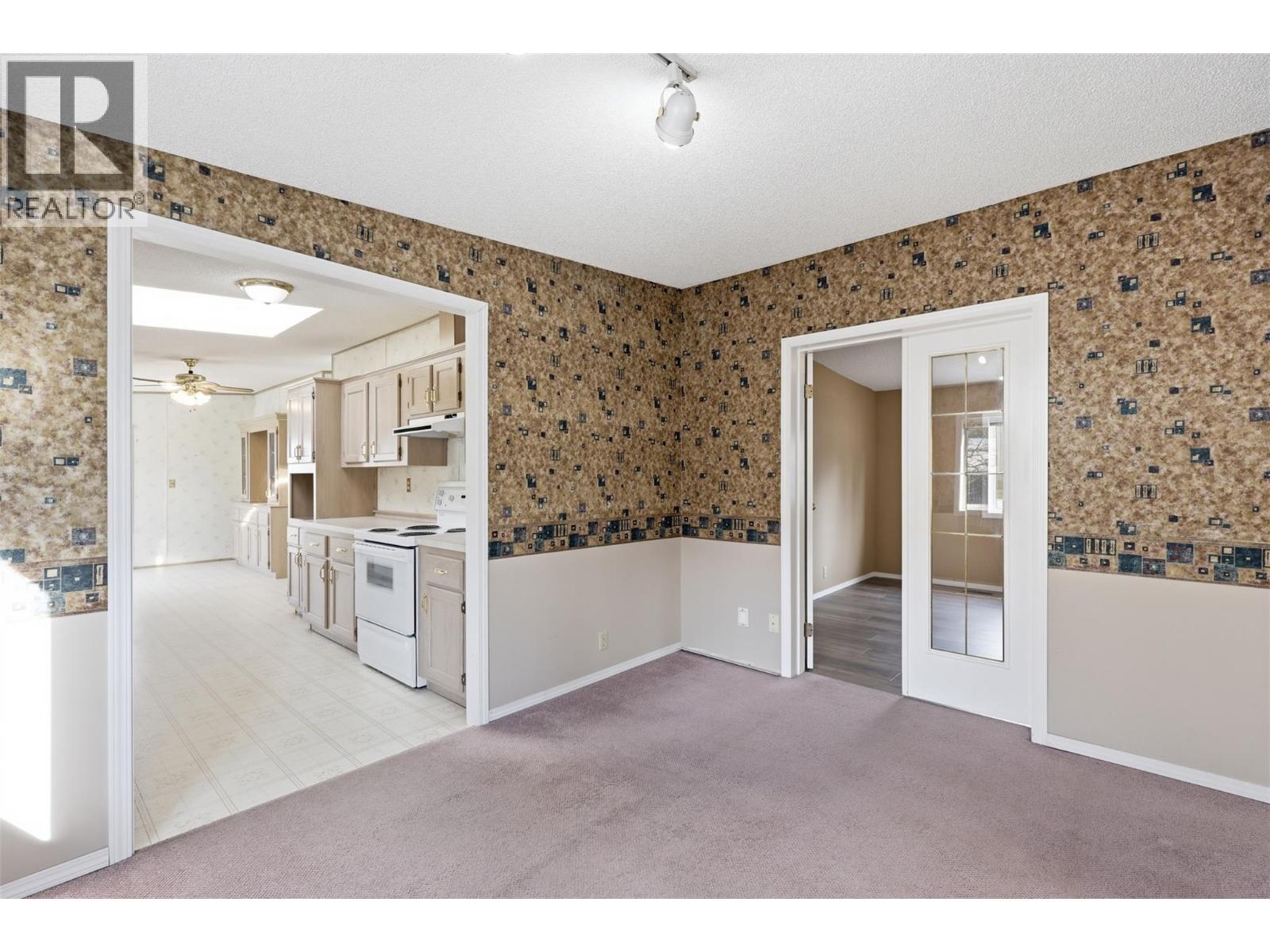 1555 Howe Street Unit# 15, Kamloops