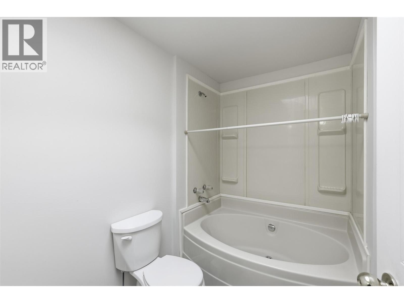 1555 Howe Street Unit# 15, Kamloops