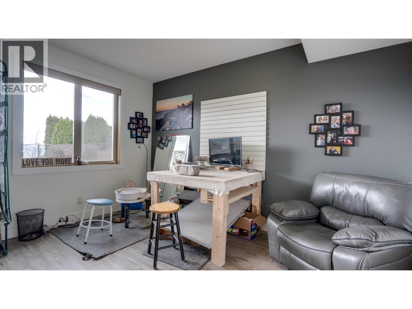 7193 Apex Drive, Vernon