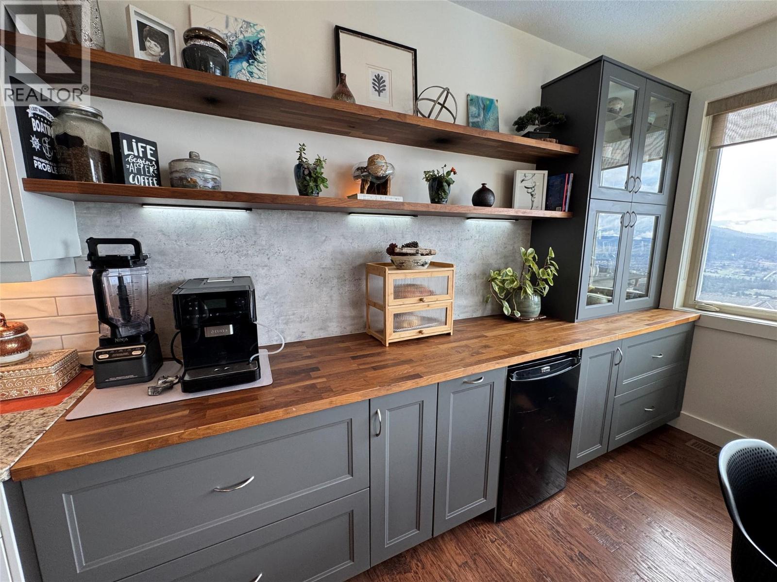 7193 Apex Drive, Vernon