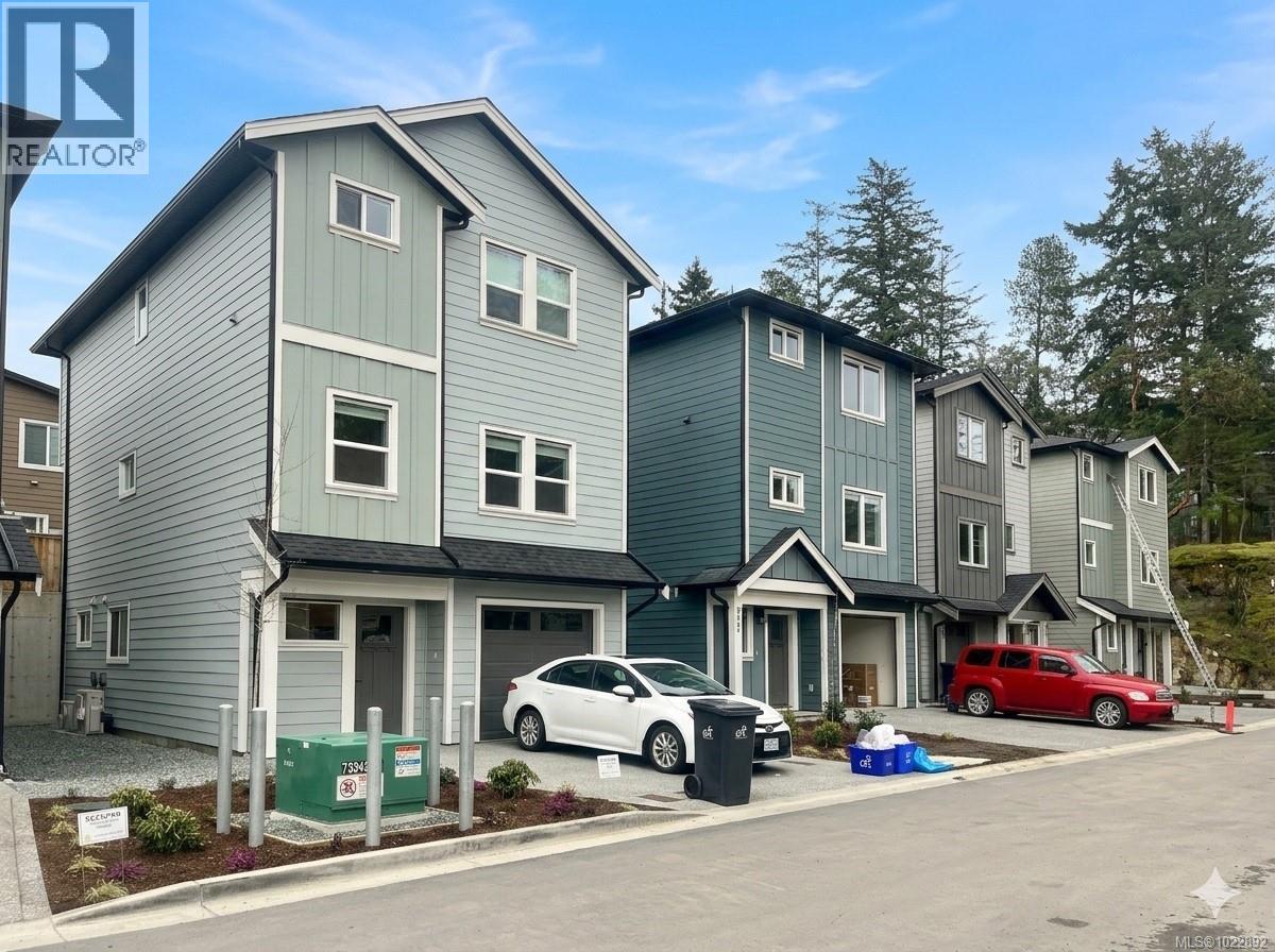  924 Rosefinch Place, Langford