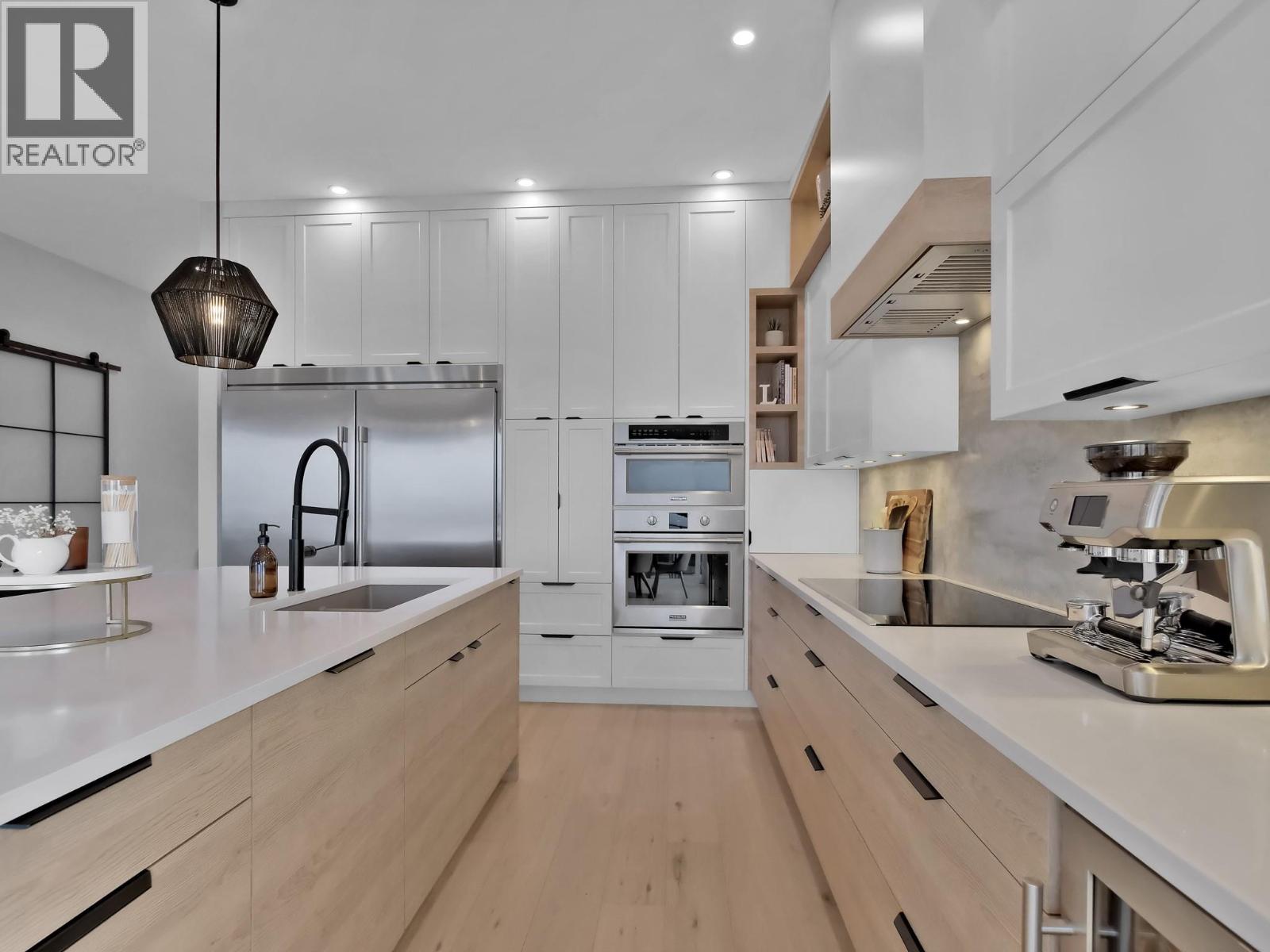 2162 Tramonto Court, Kelowna