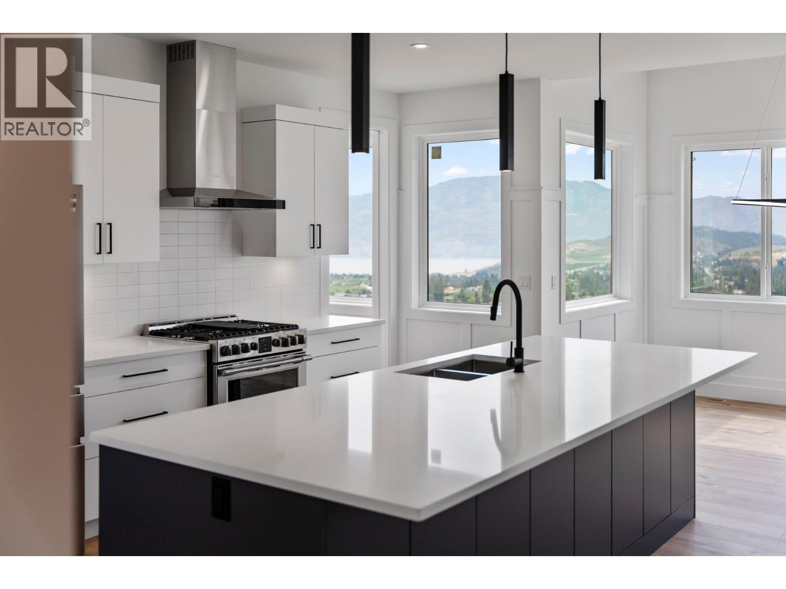 2871 Copper Ridge Drive, West Kelowna