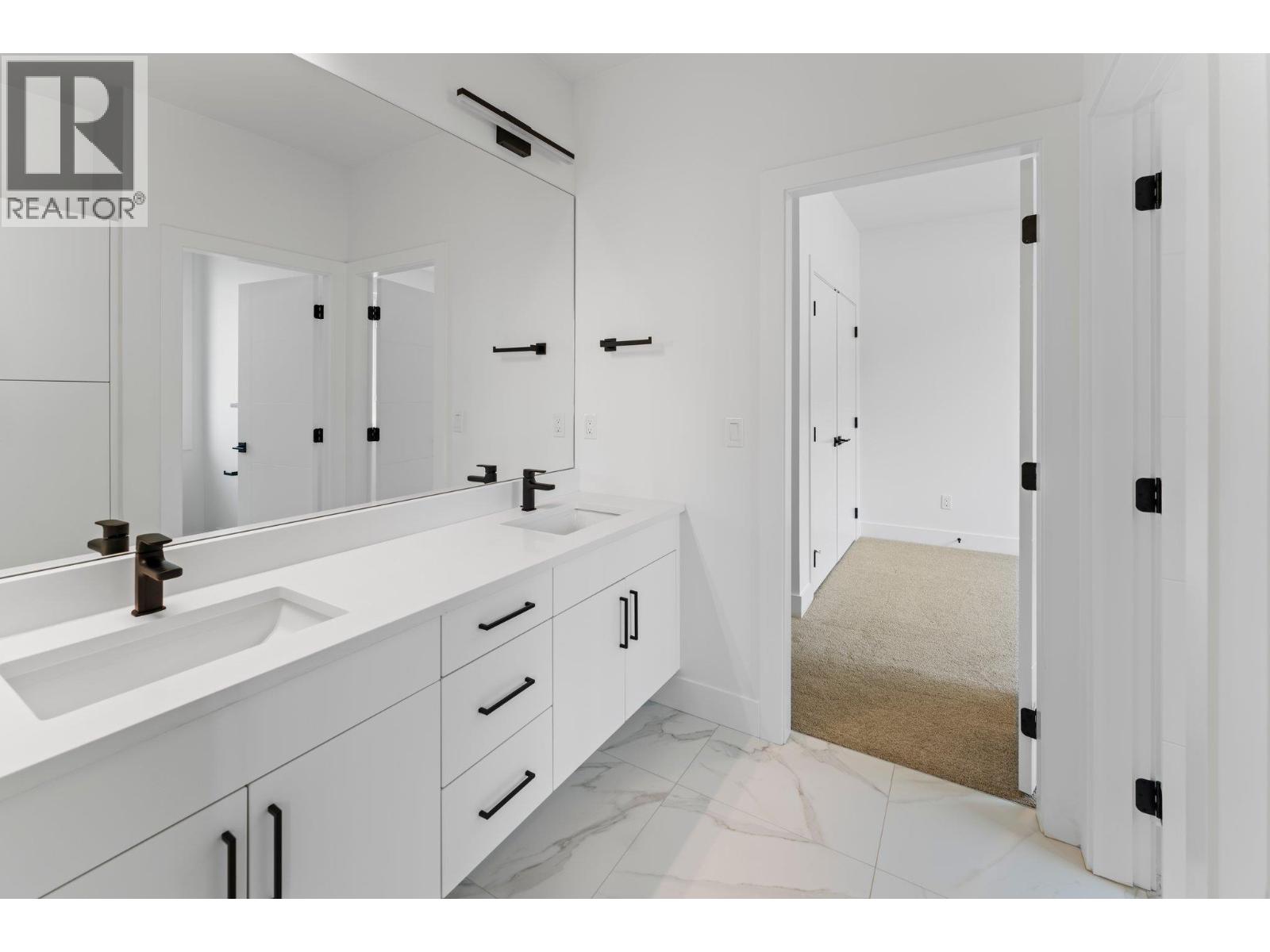 2871 Copper Ridge Drive, West Kelowna