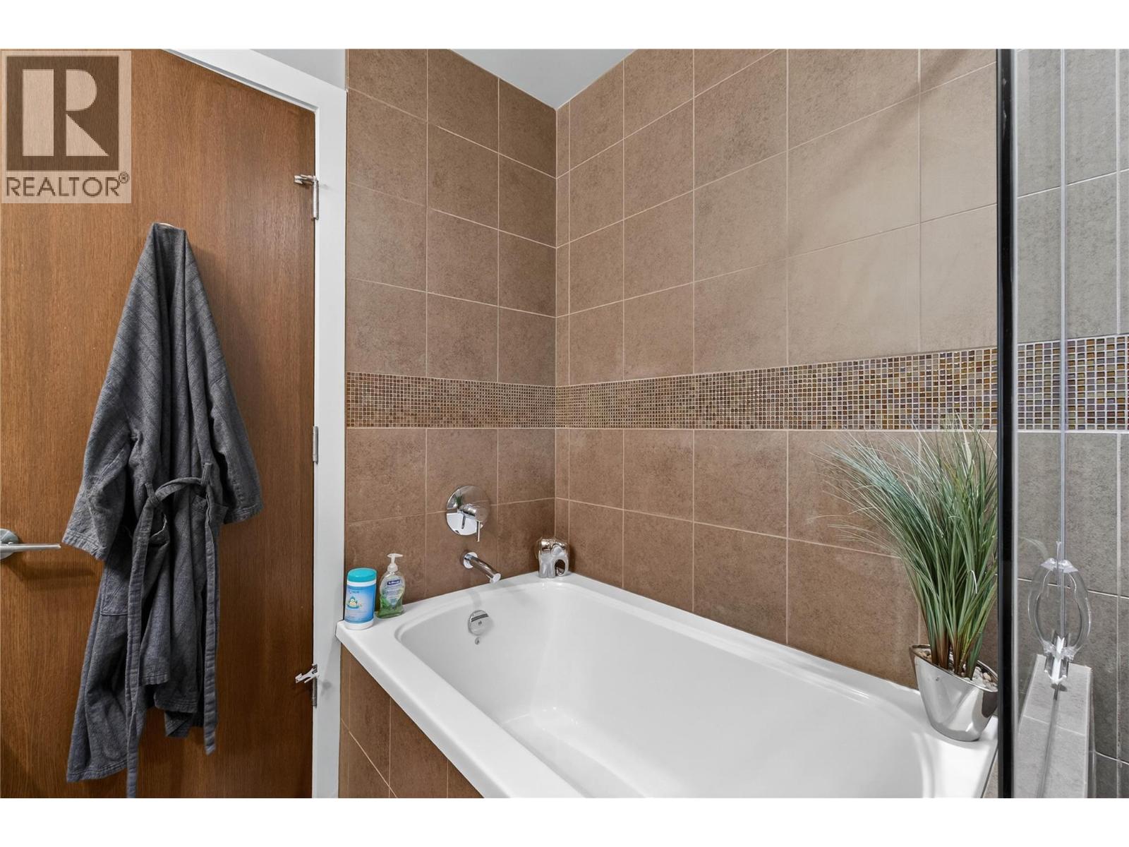 326 Mara Lake Lane Unit# 309, Sicamous