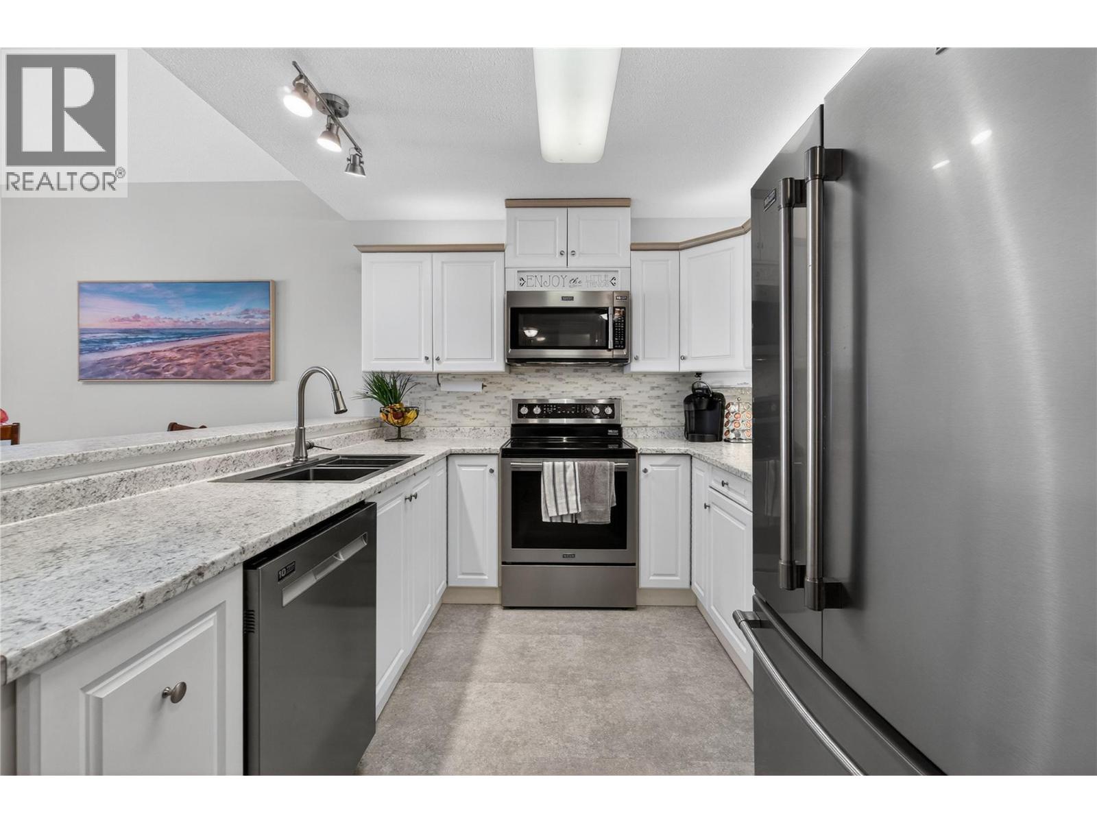 1002 Riverside Avenue Unit# 314, Sicamous