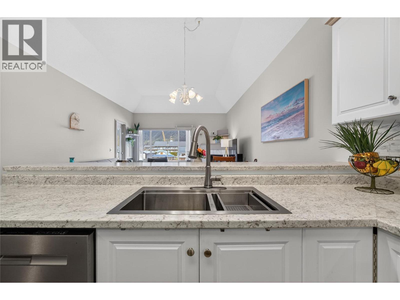 1002 Riverside Avenue Unit# 314, Sicamous