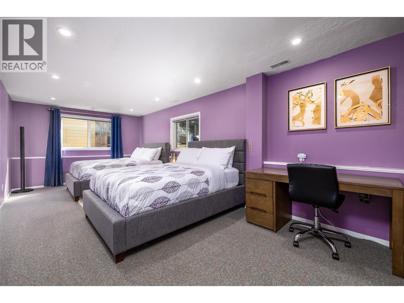 2056 Pandosy Street, Kelowna