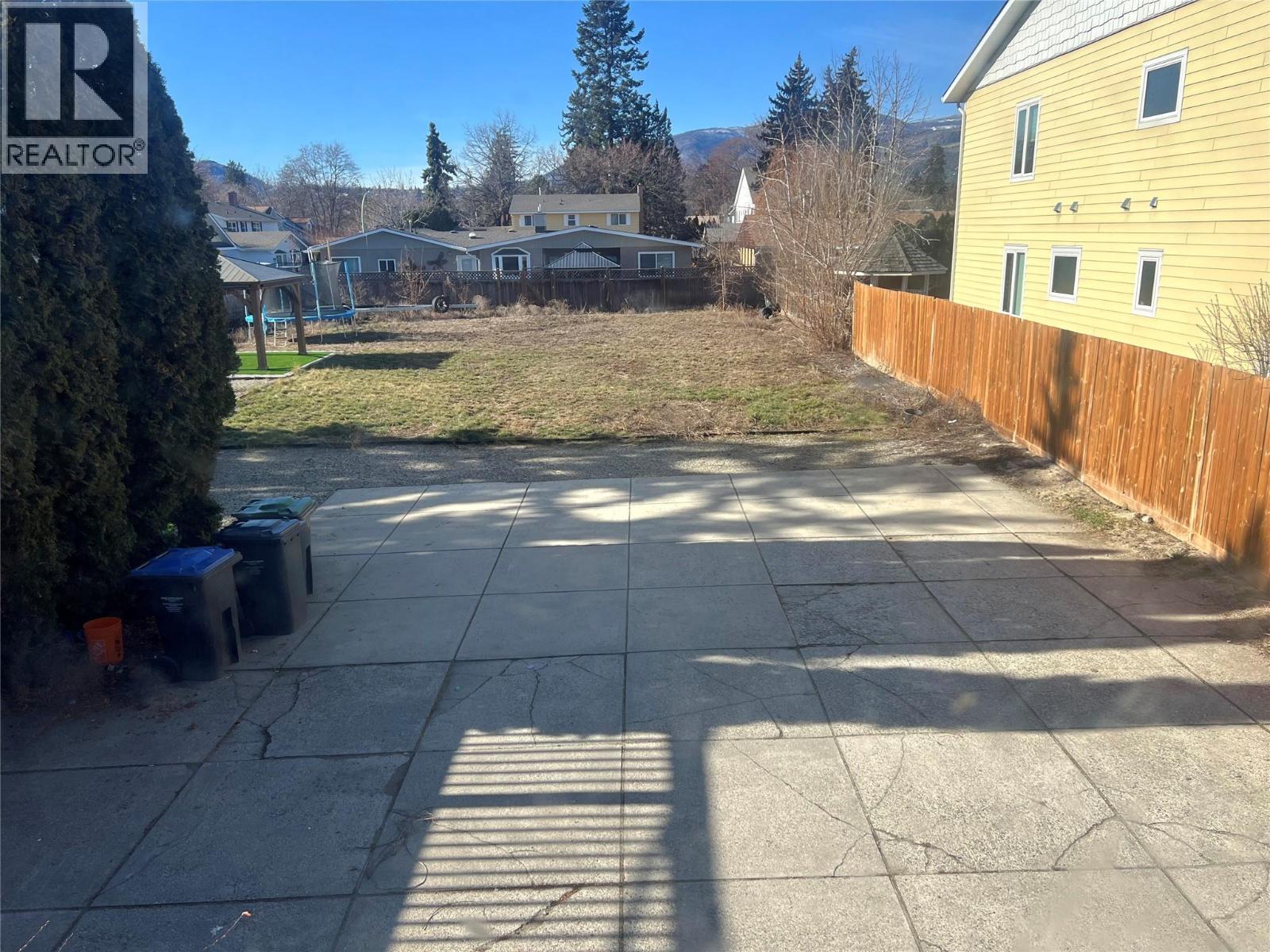 2056 Pandosy Street, Kelowna