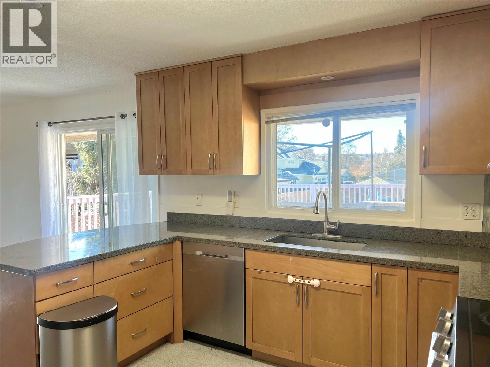 2056 Pandosy Street, Kelowna