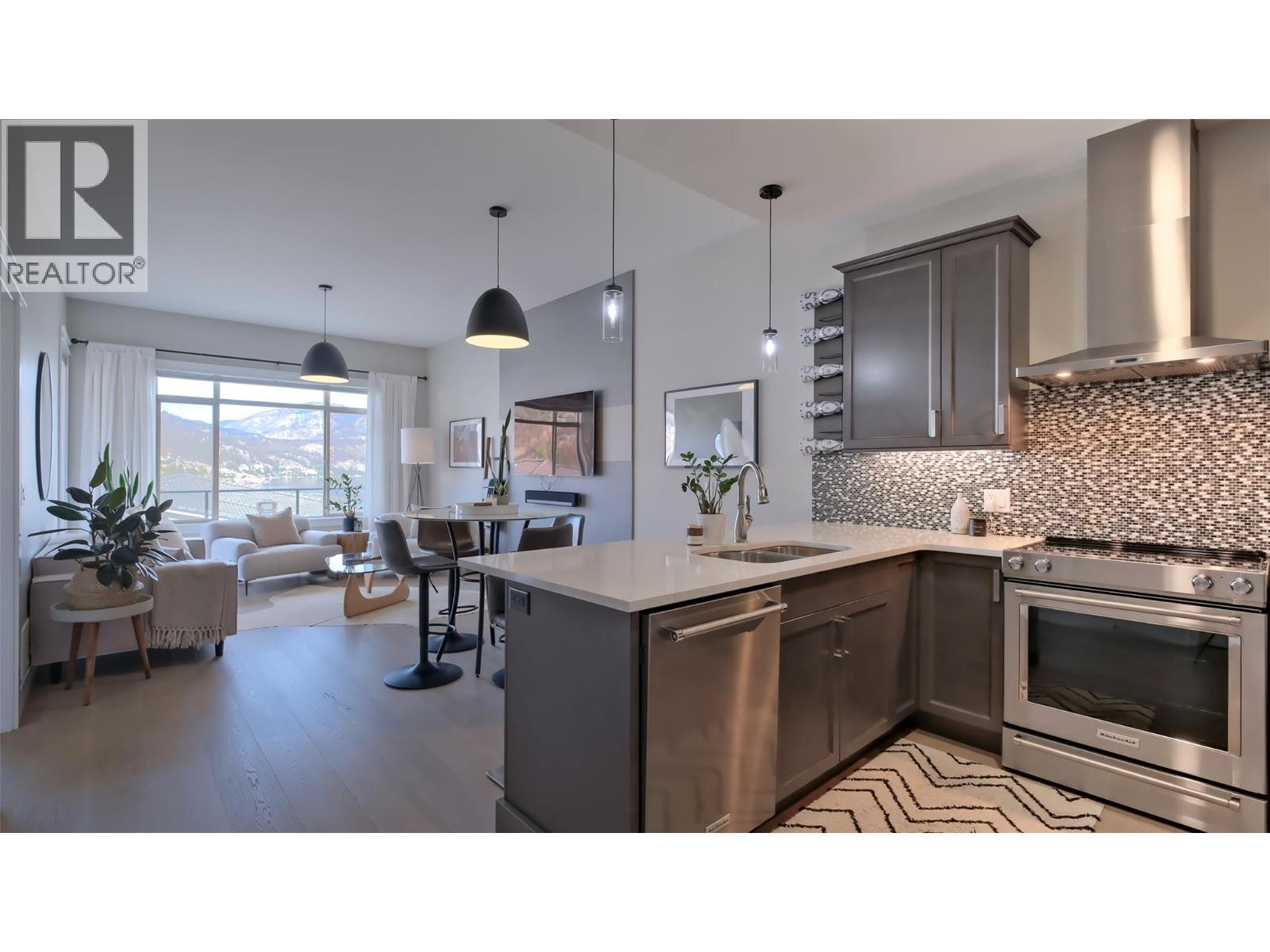 1786 Viewpoint Drive, Kelowna