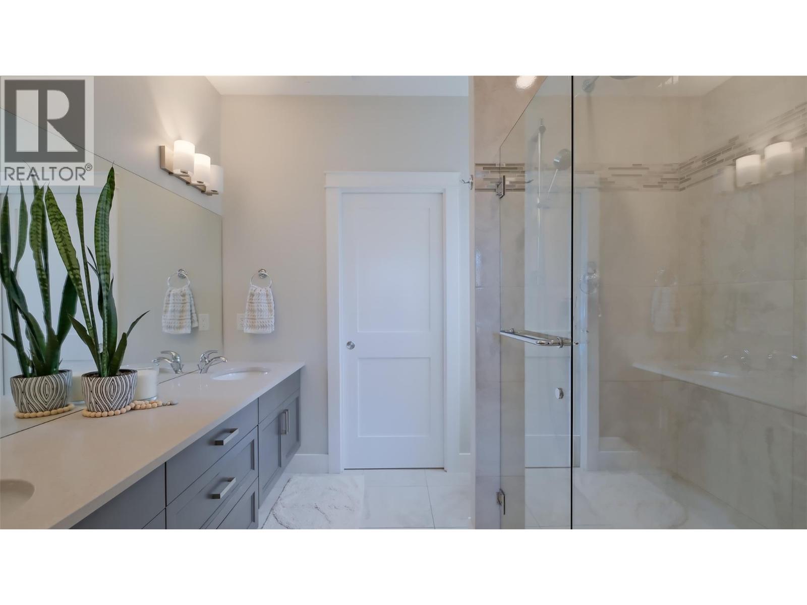 1786 Viewpoint Drive, Kelowna