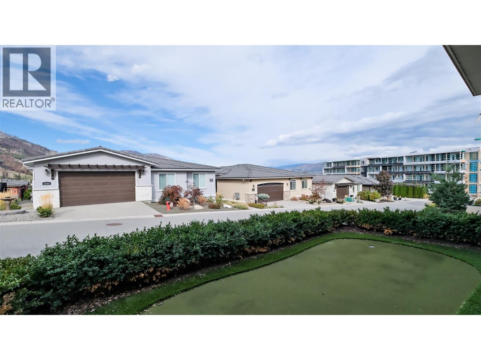 1786 Viewpoint Drive, Kelowna
