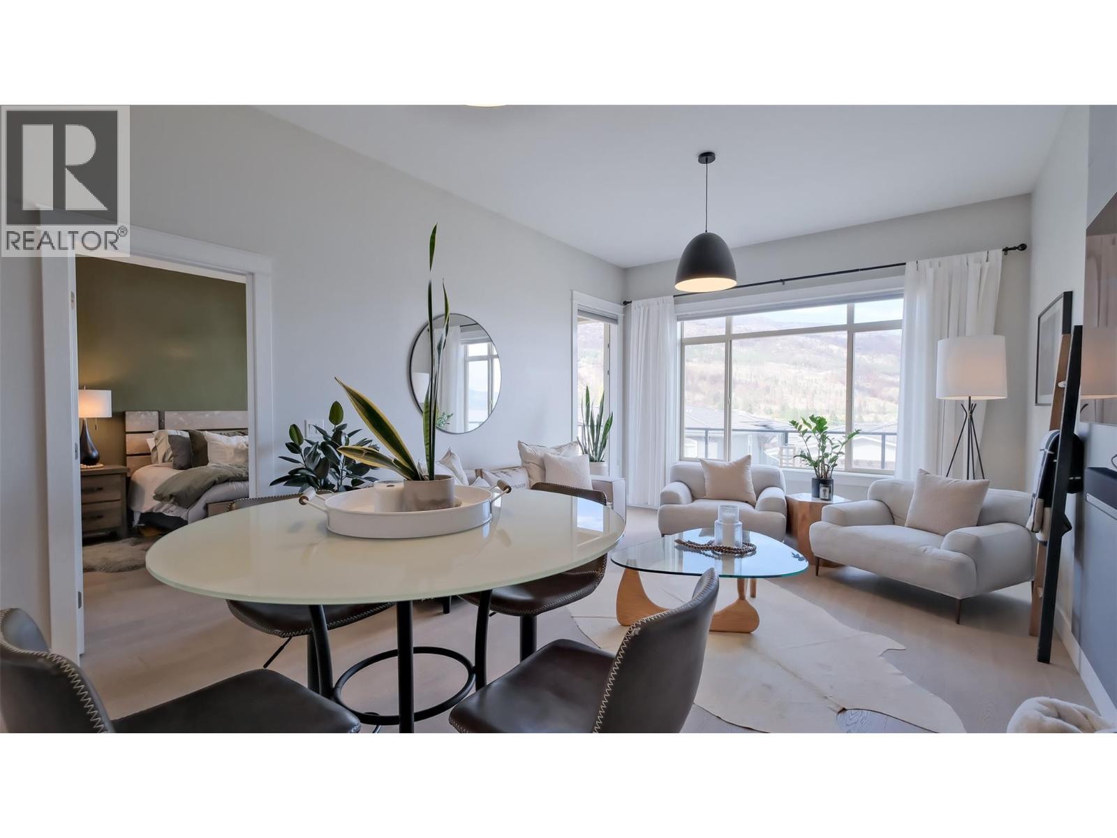 1786 Viewpoint Drive, Kelowna